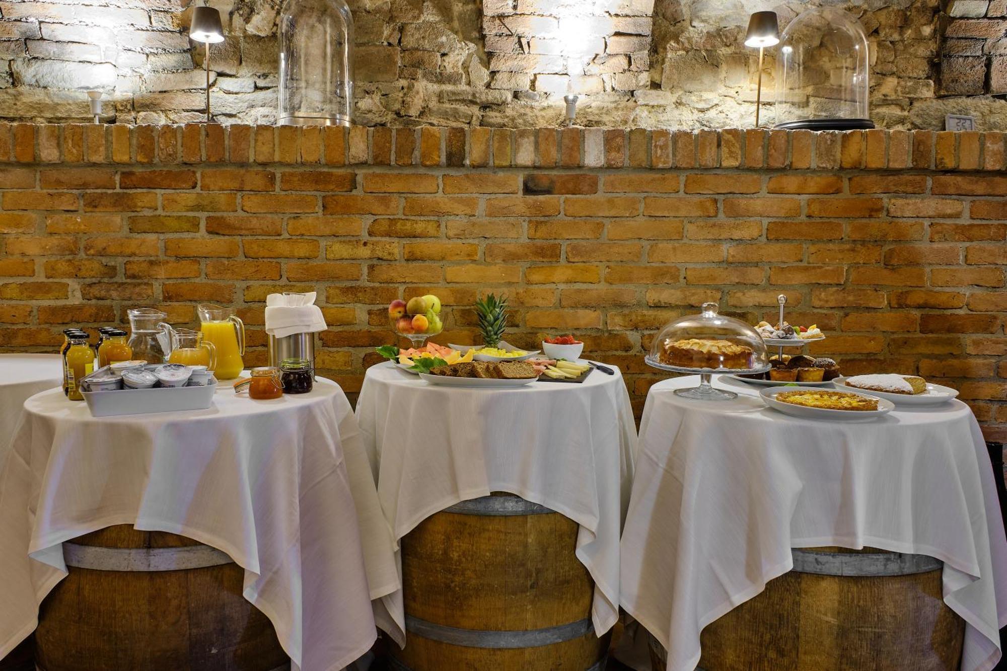 Giarvino Boutique Guest House Acqui Terme Kültér fotó
